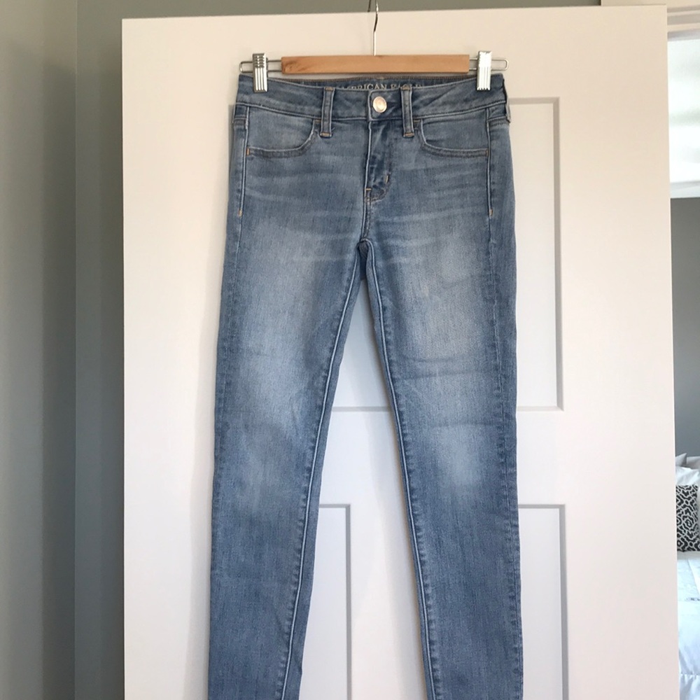 American Eagle super super stretch skinny jeans